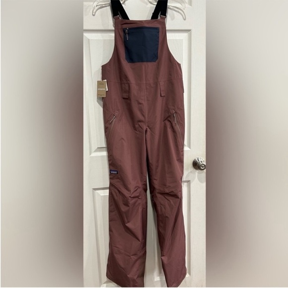 Patagonia Women's Medium Insulated Powder Town Ski Bibs Dark Pink NWT Snowboard - Picture 1 of 15